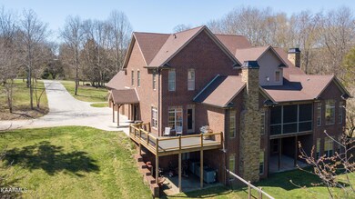 2212 Fallen Oaks Dr, Knoxville, TN 37932 - photo 3