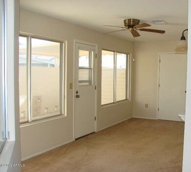 13665 N Newcastle Dr, Sun City, AZ 85351 - photo 4