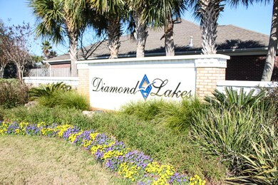 Located in Diamond Lakes