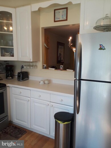 146 Lakebridge Dr, Woodbury, NJ 08096 - photo 6