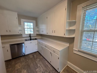 1033 Jefferson St, Roanoke Rapids, NC 27870 - photo 7