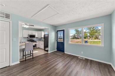 33827 Lake Rd, Avon Lake, OH 44012 - photo 4