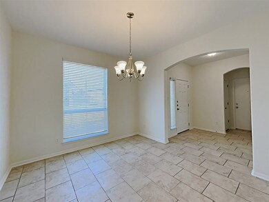 16706 E Whimbrel Cir, Conroe, TX 77385 - photo 4