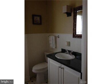 245 E Goepp St, Bethlehem, PA 18018 - photo 4