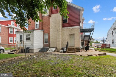 606 Clifton Ave, Darby, PA 19023 - photo 6