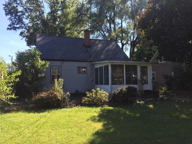 2130 Fenton 5