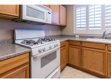 Property Photo. 830 Carnegie St #1813        Hende
