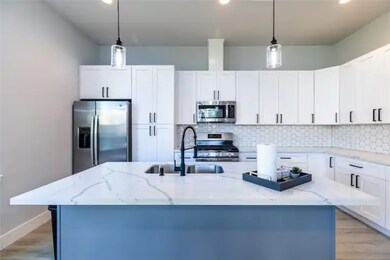 4924 Winnetka St unit D, Houston, TX 77021 - photo 5