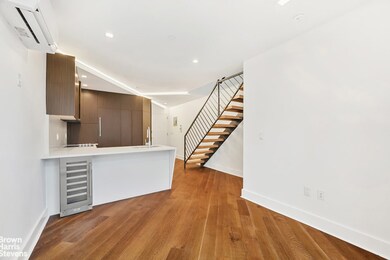 553 W 182nd St unit 3F, New York, NY 10033 - photo 3