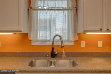 7081 Chad St, Anchorage, AK 99518 - photo 6