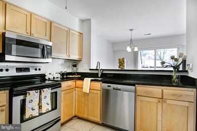 3903 El Camino Place unit 22, Alexandria, VA 22309 - photo 6