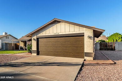 3416 W Phelps Rd, Phoenix, AZ 85053 - photo 2