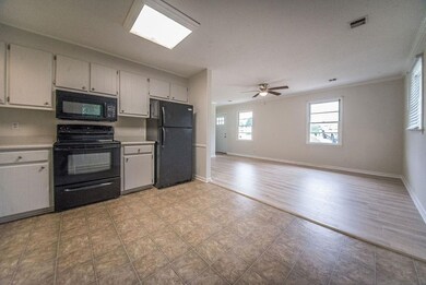 266 Wolfe Ln, Inman, SC 29349 - photo 6