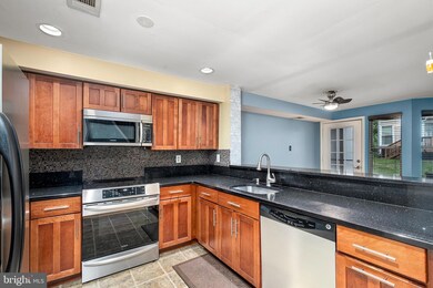 6 Deer Run Ct unit A, Halethorpe, MD 21227 - photo 7