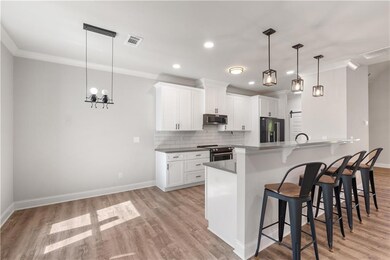 130 E Crestwood Rd, Tyrone, GA 30290 - photo 4