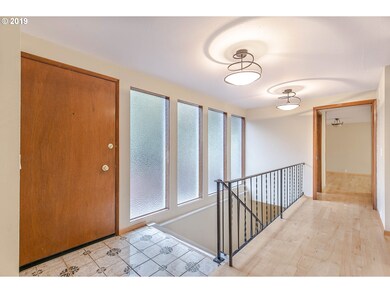 Entrance/Foyer