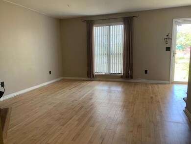 Family Room 3