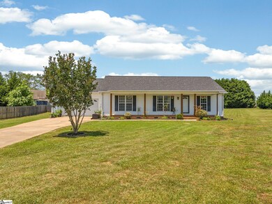 320 Mollys Way, Inman, SC 29349 - photo 2