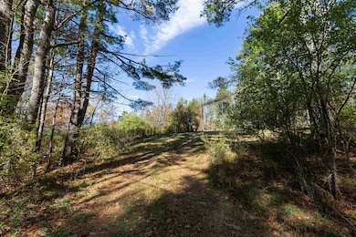 385 Hauger Rd, Thetford, VT 05075 - photo 3