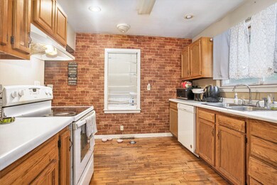 1493 Remus St, Kalamazoo, MI 49004 - photo 7