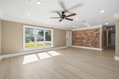 7706 Chantilly Cir, Galveston, TX 77551 - photo 6