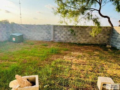 706 W Juniper Dr unit A, Harlingen, TX 78552 - photo 2