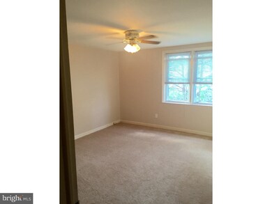 17 Stratford Rd, Glenolden, PA 19036 - photo 4