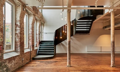 520 State Rd unit 202, North Adams, MA 01247 - photo 5