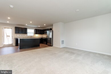 126 Crimson Ave, Taneytown, MD 21787 - photo 4