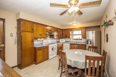 1138 Saint Jude Ave, Columbus, OH 43204 - photo 6