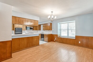 1132 Sally Anne Dr, Rosenberg, TX 77471 - photo 7