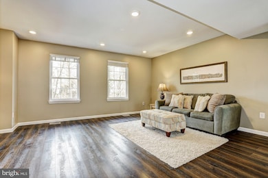 6386 Ducketts Ln, Elkridge, MD 21075 - photo 3