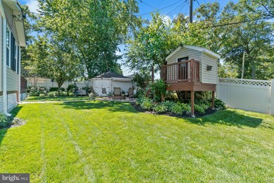 202 Stonewall Rd, Catonsville, MD 21228 - photo 3