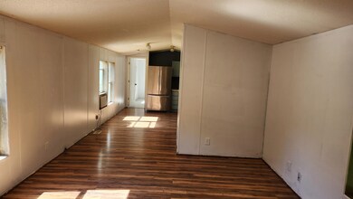 5 Reagan Cir, Allenstown, NH 03275 - photo 6