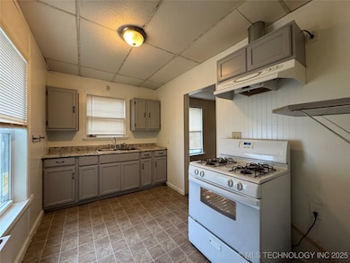 3932 E Admiral Ct, Tulsa, OK 74115 - photo 2