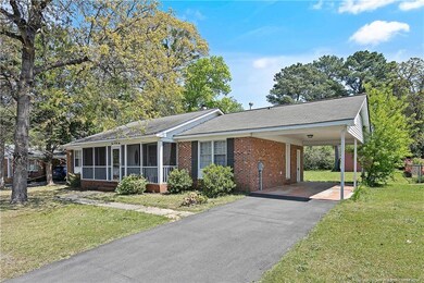 256 Ramona Dr, Fayetteville, NC 28303 - photo 2