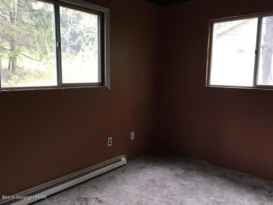 129 Lookout Dr, Hawley, PA 18428 - photo 5