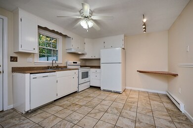 41 South St unit 38, Easthampton, MA 01027 - photo 4