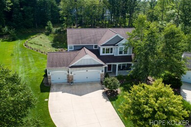 3678 Atwater Hills Ct NE Grand Rapids