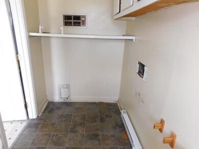 425 N Main St, Harrodsburg, KY 40330 - photo 6