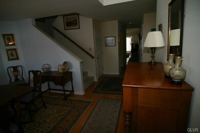 unlisted-address, Easton, PA 18040 - photo 2