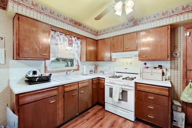 unlisted-address, Crown Point, IN 46307 - photo 7