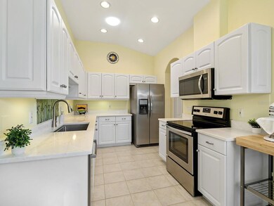 4552 Cancello Grande Ave, Venice, FL 34293 - photo 3