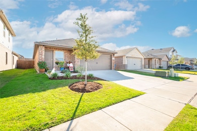 904 Corral St, Royse City, TX 75189 - photo 3