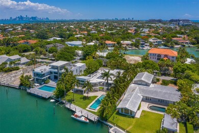 890 Harbor Dr, Key Biscayne, FL 33149 - photo 5