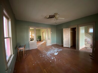 6_living_room_2