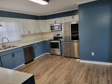 312 Blue Ribbon Pkwy, Shelbyville, TN 37160 - photo 2