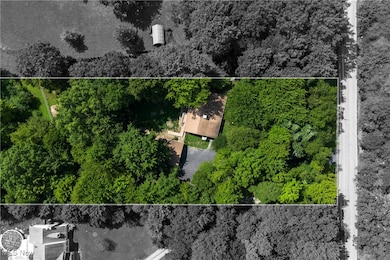 6343 Gibson Rd, Canfield, OH 44406 - photo 3