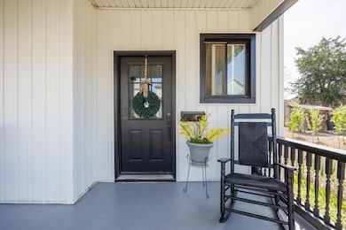 286 Avondale Ave, Columbus, OH 43223 - photo 5