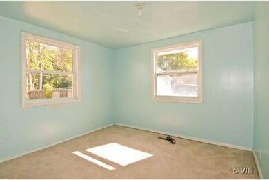 144 Sioux Ave, Carpentersville, IL 60110 - photo 7